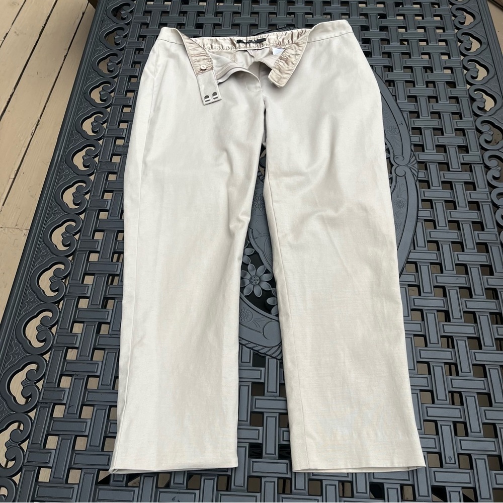 EUC Tahari Tan Khaki Ankle Trousers Pants Slacks
